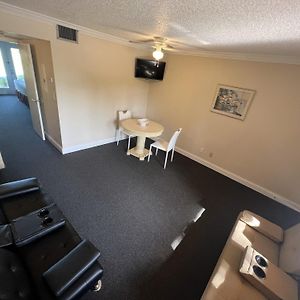 Standard Double Suite